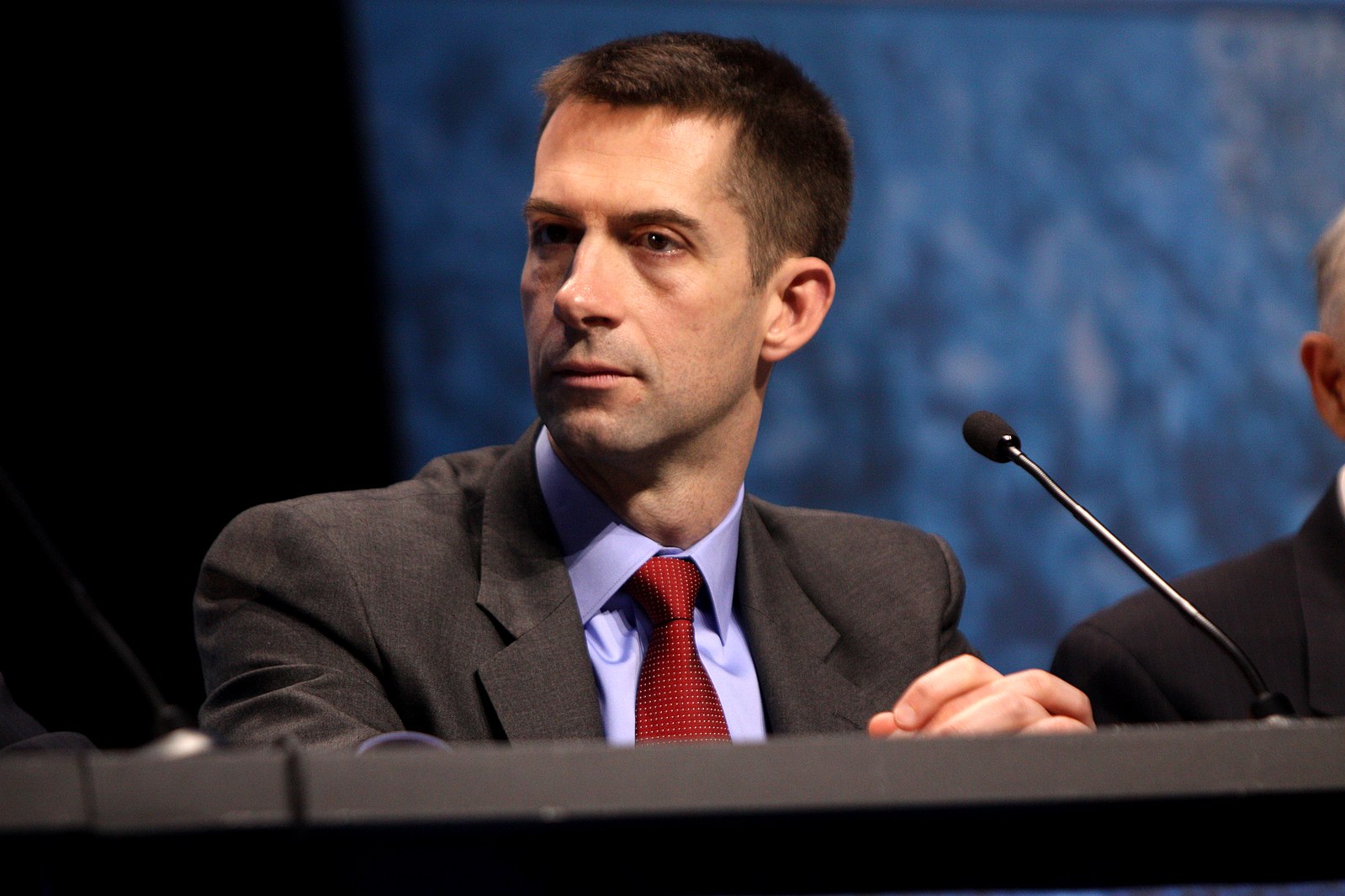 Tom_Cotton_(8565441685)